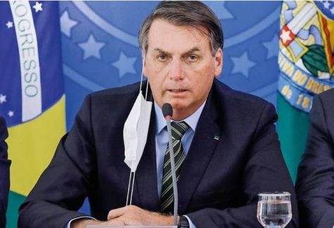 bolsonaro-com-mascara