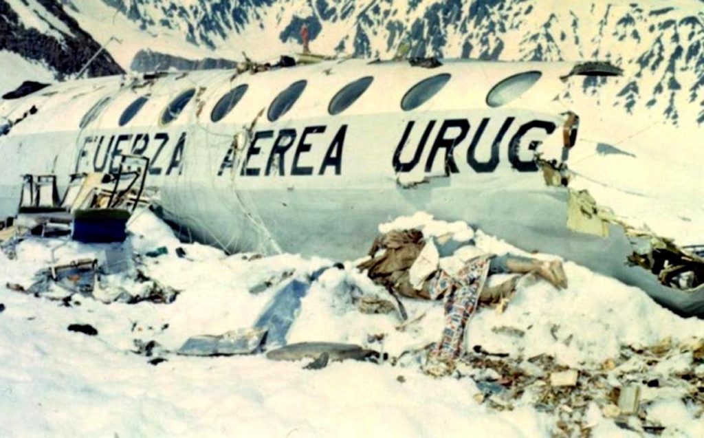 Avião caído na Cordilheira dos Andes outubro do ano de 1972