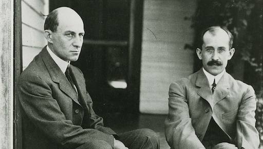 Irmãos Wilbur e Orville Wright, inventores do Flyer